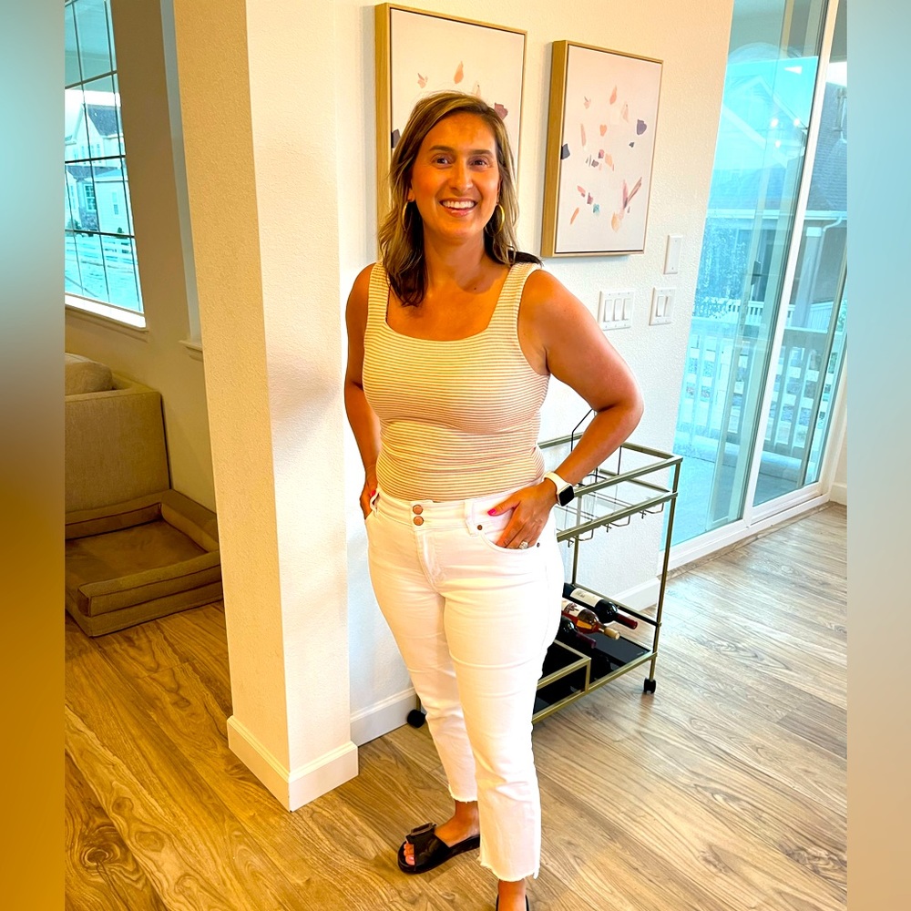 Meet your Posher, Aarin